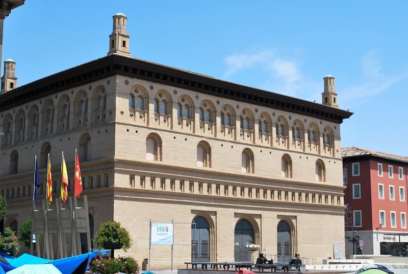 Sala de Exposiciones La Lonja