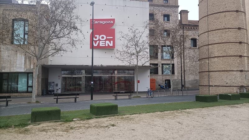 Zona Joven La Azucarera