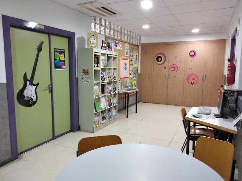 Zona Joven Virgen del Pilar