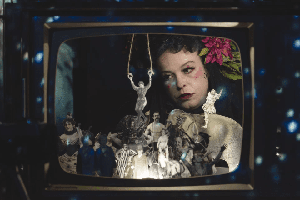 OLVIDO FLORES. Estefanía de Paz Asín.