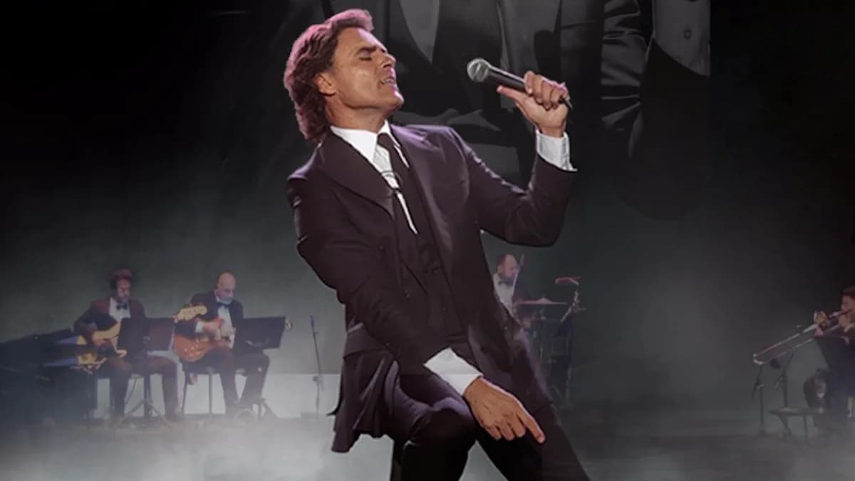 DIEGO RAMOS. HOMENAJE A JULIO IGLESIAS.