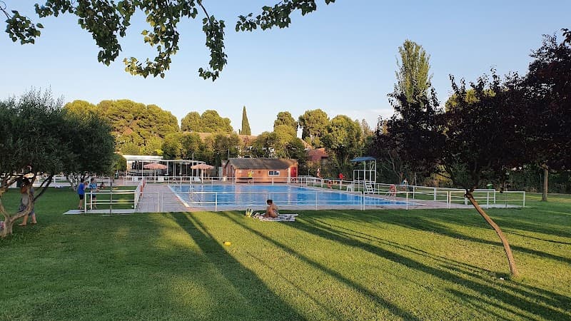 Centro Deportivo Municipal Movera