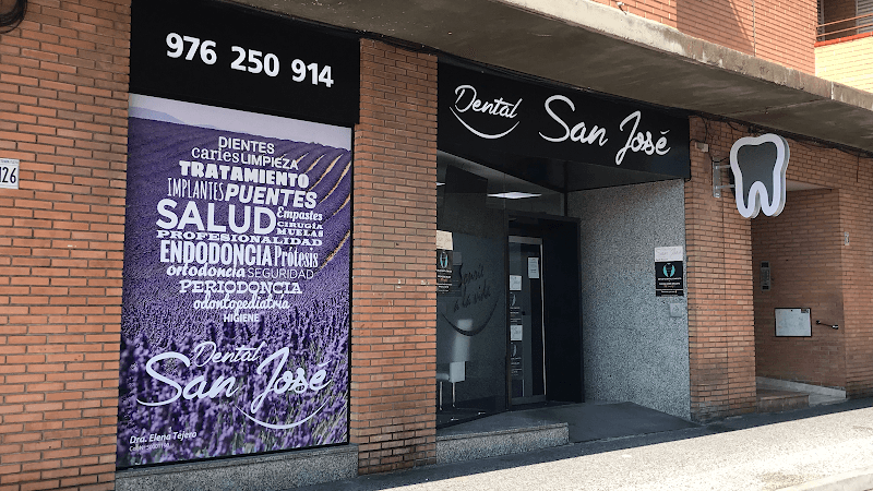 Clinicas Dentales Dra. Elena Tejero - Zaragoza