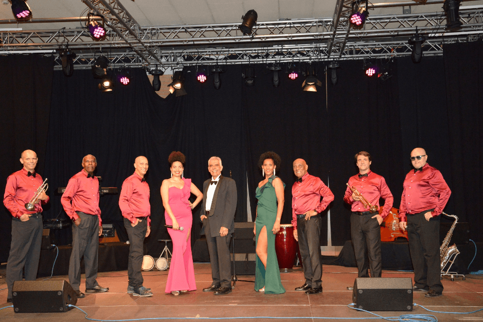 Orquesta "La tradicional cubana"